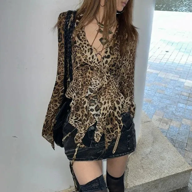 Women's retro leopard print V-neck long sleeve tie front slim fit polyester top in leopard print.