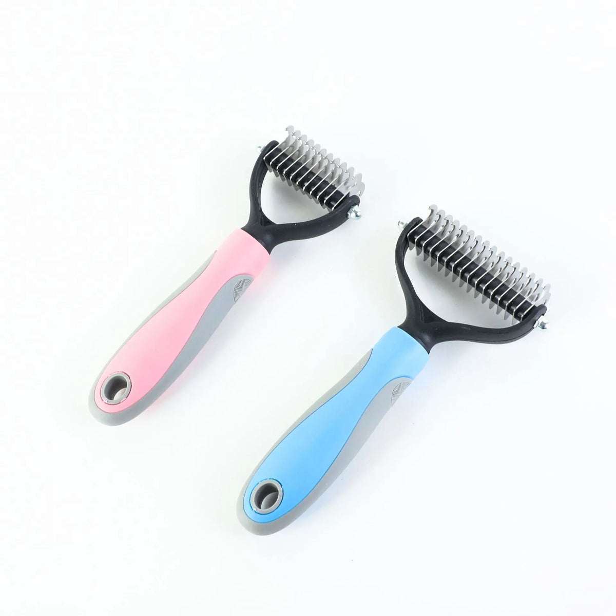 Effective Removing Knots Pet Knot Comb in blue with 17 stainless steel teeth, plastic handle, on white background