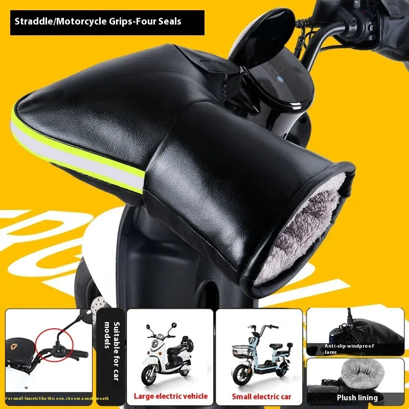 Grey reflective Electric Motorcycle Handle Grip Winter Thermal Waterproof Gloves with fleece lining for tricycle handlebars