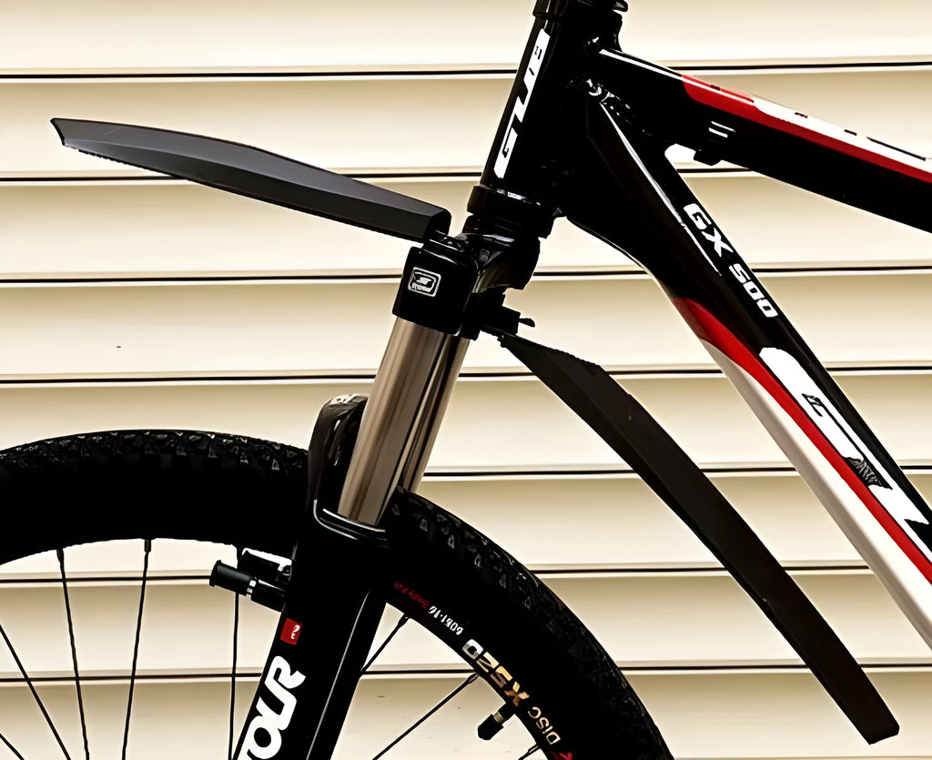 Quick-release plastic bicycle fenders in black, blue, green, and red colour options.