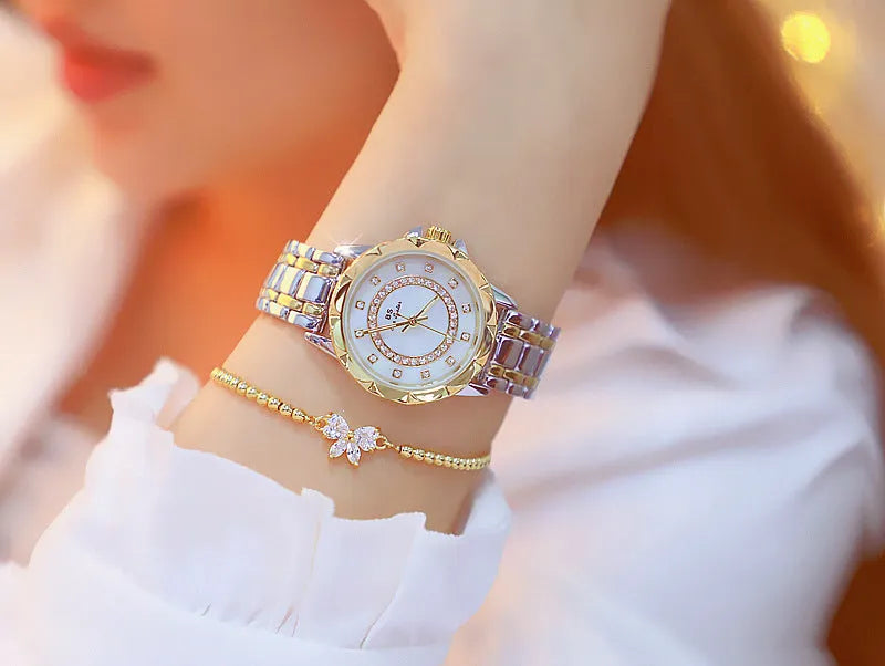 Women's diamond-set quartz wristwatch round alloy case 32mm gold finish mineral glass