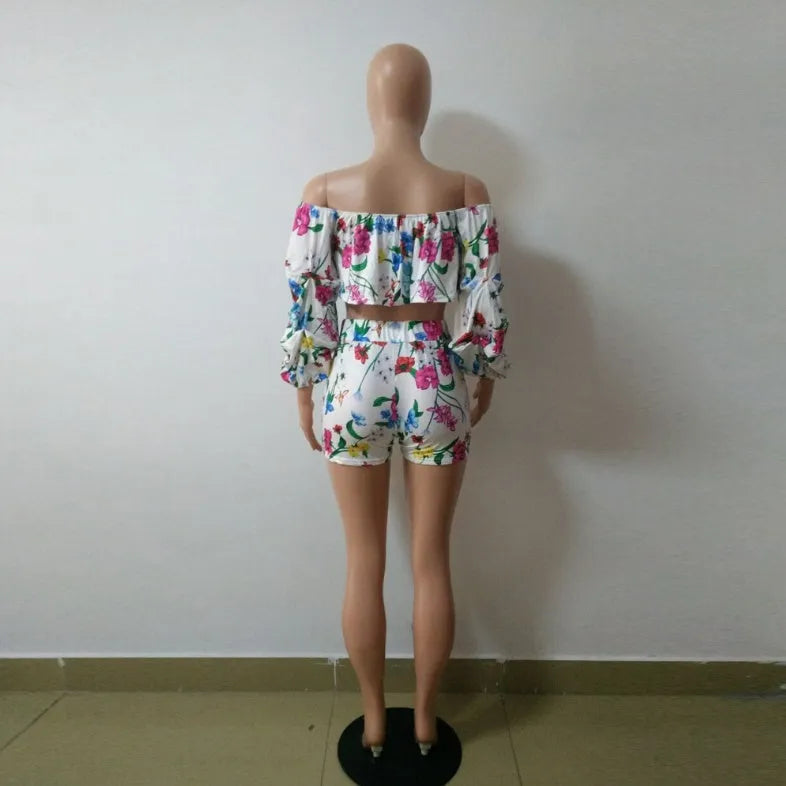 Multicolour digital print two-piece set with pile sleeves short top and matching shorts