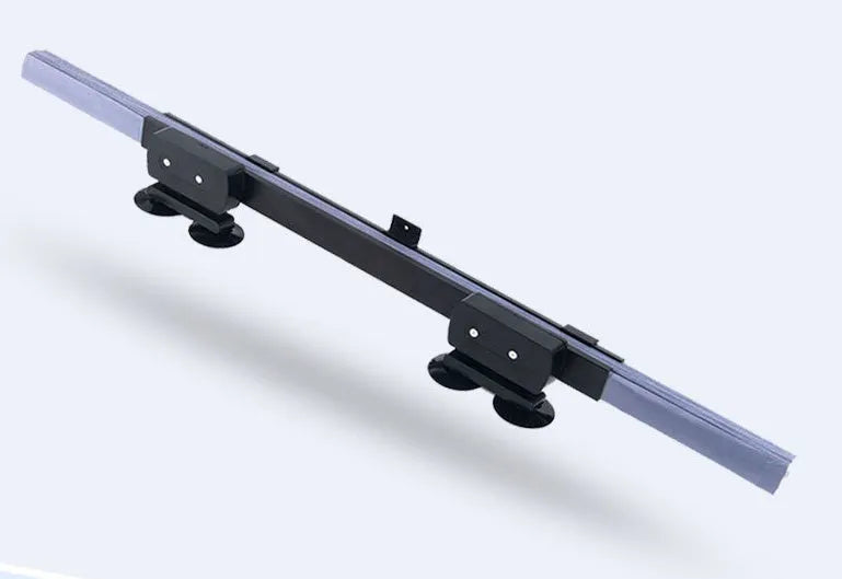Car sun visor with aluminised film surface measuring 46cm clipped onto vehicle window