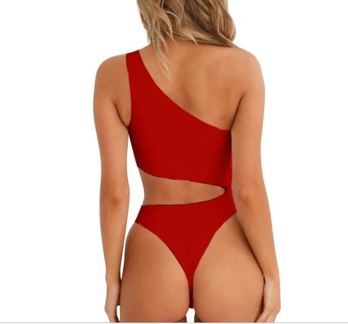 Women's one-piece swimsuit in solid colour with hollow irregular waist and single shoulder design