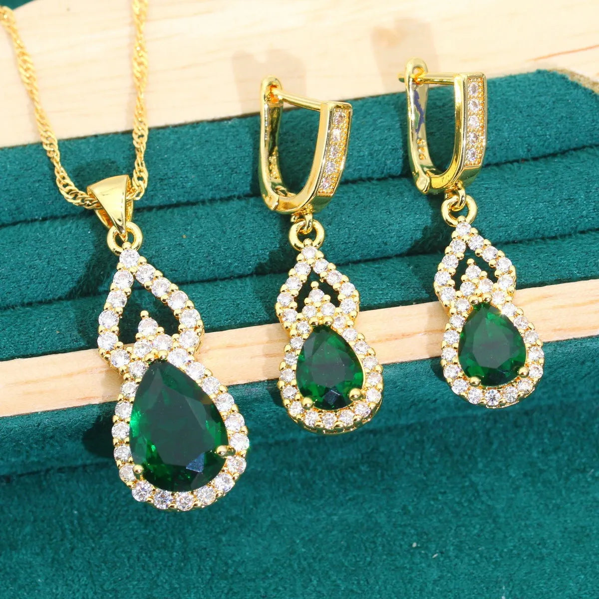 Bridal jewellery set copper inlaid zircon retro design green colour earrings ring necklace bracelet