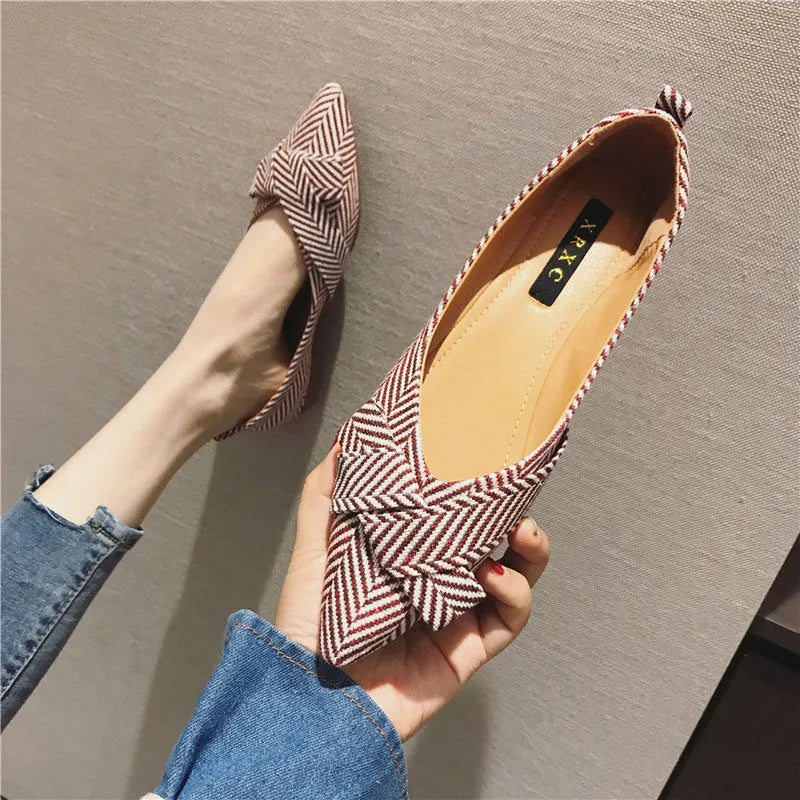 Women's pointed toe shallow mouth flats in red cotton with low 1-3cm heel