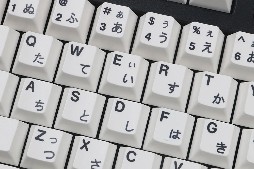 Black and white Japanese minimalist PBT thermal sublimation keycap set with 104 keys for mechanical keyboards