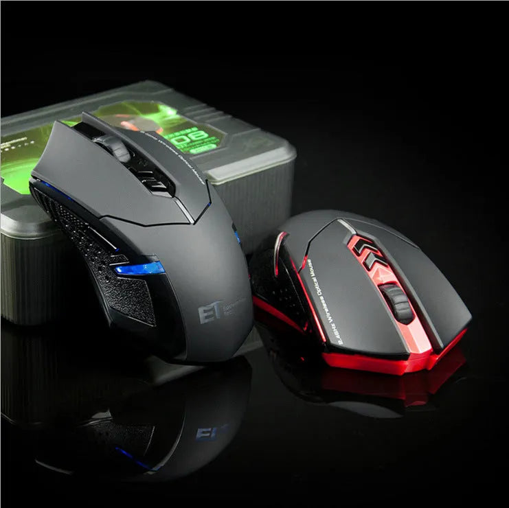 Wireless gaming mouse with 4000 DPI optical sensor, seven programmable keys, and four-way scroll wheel in black and red colour