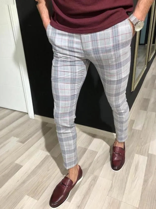 Men's loose fit plaid nine-point trousers in grey, polyester fabric, cropped length