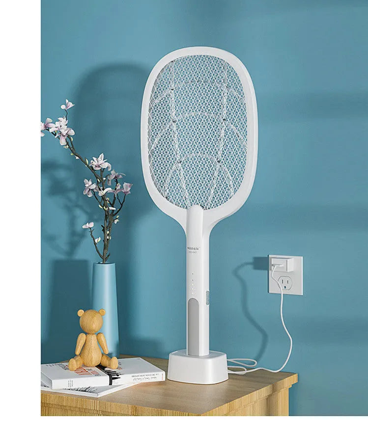Rechargeable electric mosquito swatter with USB charging cable and 3000V grid for insect control