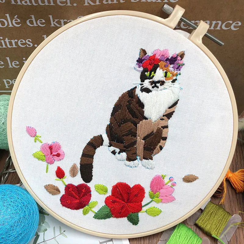 DIY three-dimensional European embroidery kit with cat designs on cotton fabric with embroidery frame