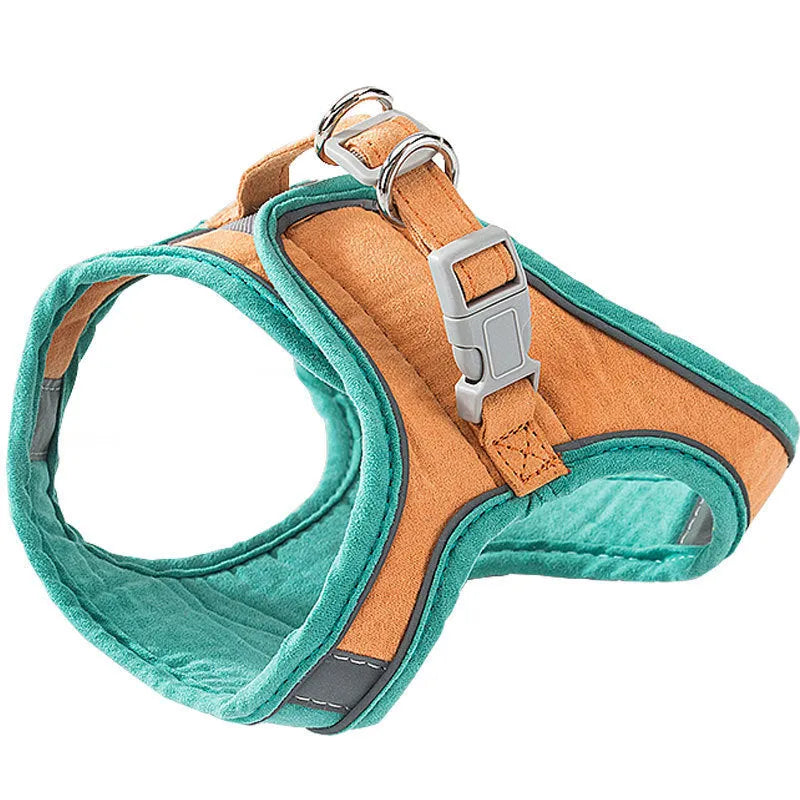 Cat traction rope chest strap in deerskin velvet with reflective strip and 360-degree wrap design