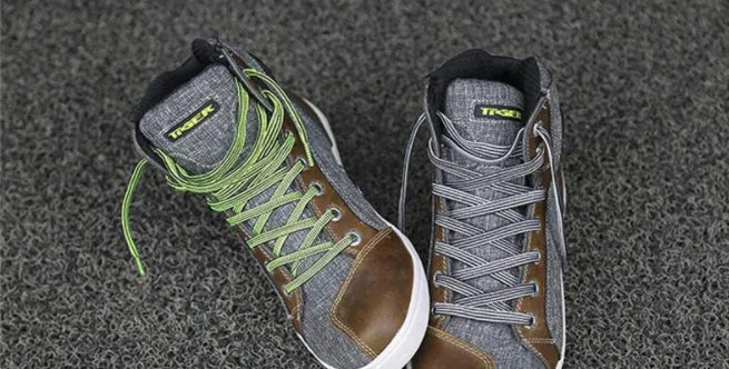 Black and grey men's casual short motorcycle boots with a non-slip sole.