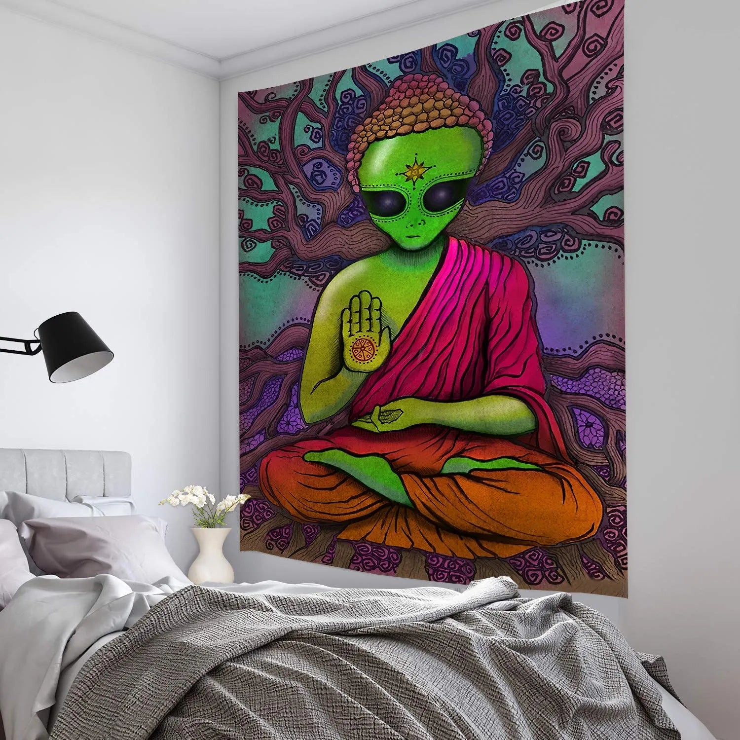 Rectangular machine-woven polyester alien tapestry in American style, size option 150x130cm