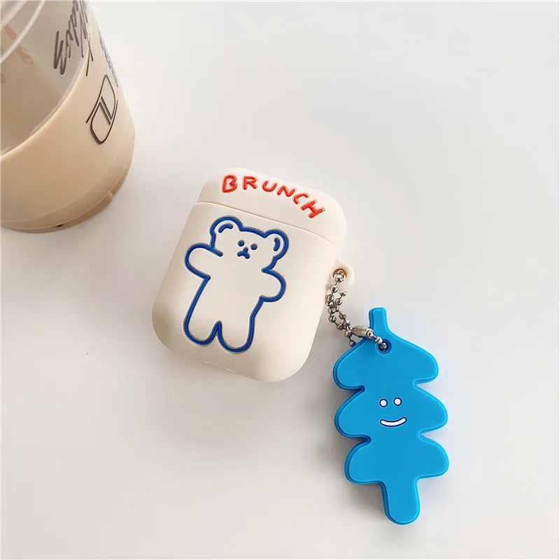 Silicone clamshell AirPods protective case in solid colour, compatible with AirPods Pro3 and AirPods1 2
