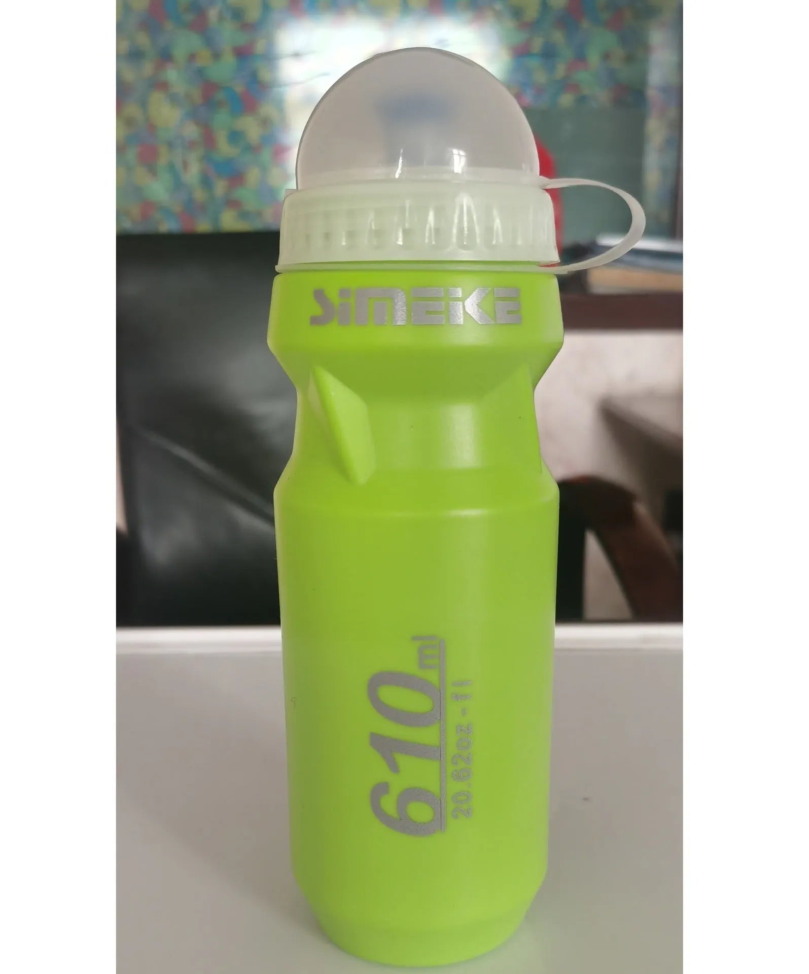 PC bicycle water bottle with 610ml capacity in red, green and black colour options