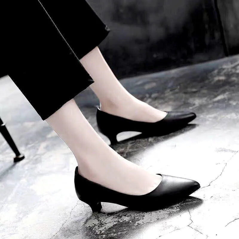Women's black and silver PU wedding shoes with stiletto heels, available in sizes 34-40.