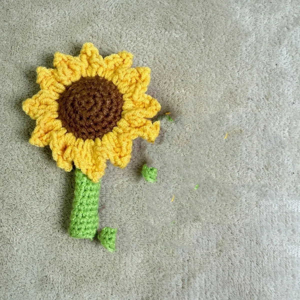 Hand-woven sunflower design pen cover in natural fabric for teacher gifts