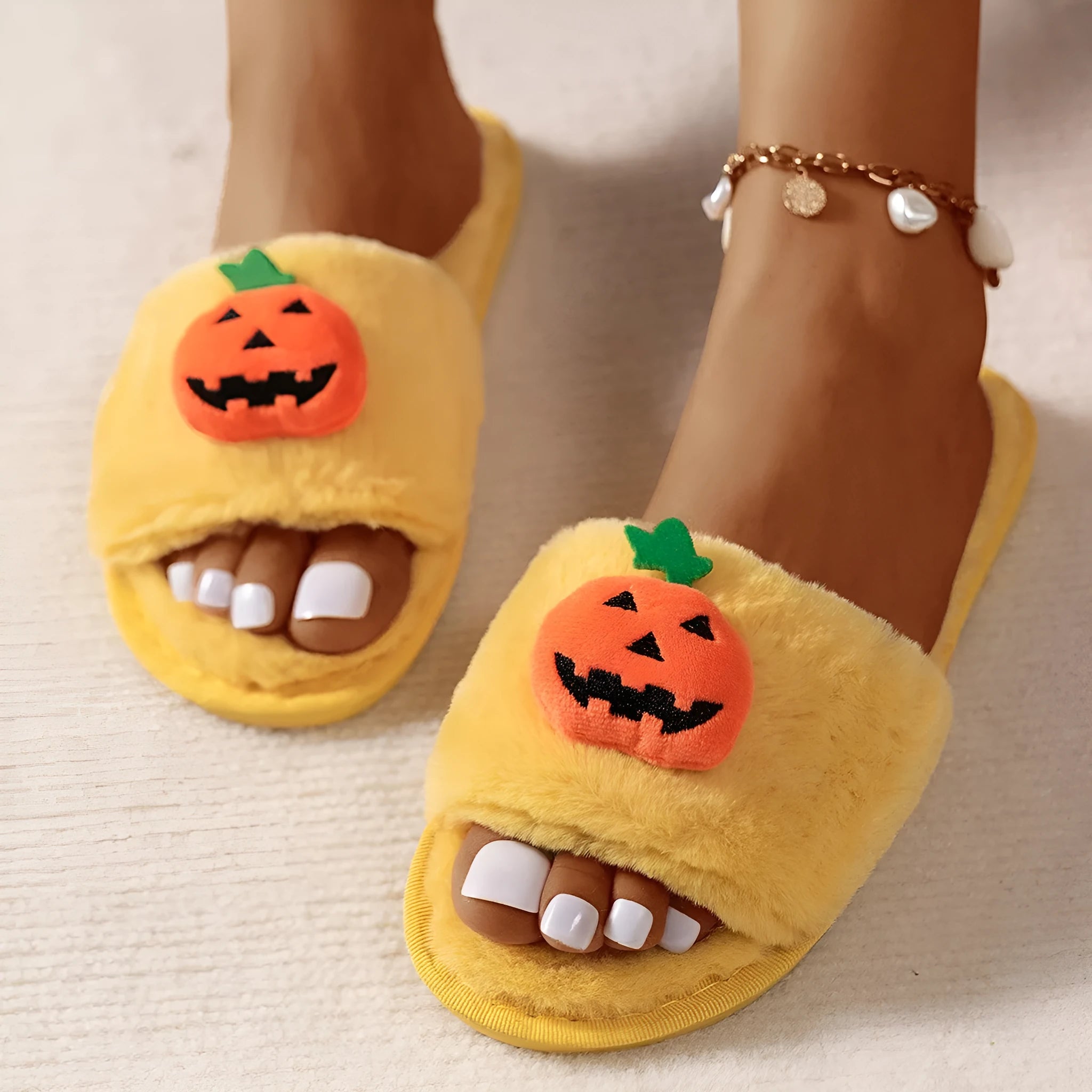 Women's Halloween pumpkin design open toe slippers in white with synthetic fur and PVC anti-slip soles