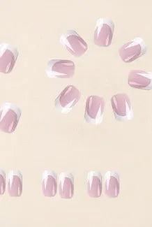 White fake nails with a black and white plaid pattern, 24 pieces in a box.