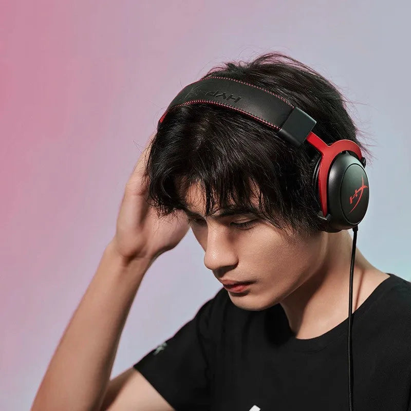 Wired gaming headset with head-mounted design in Hurricane 2 colour with detachable microphone