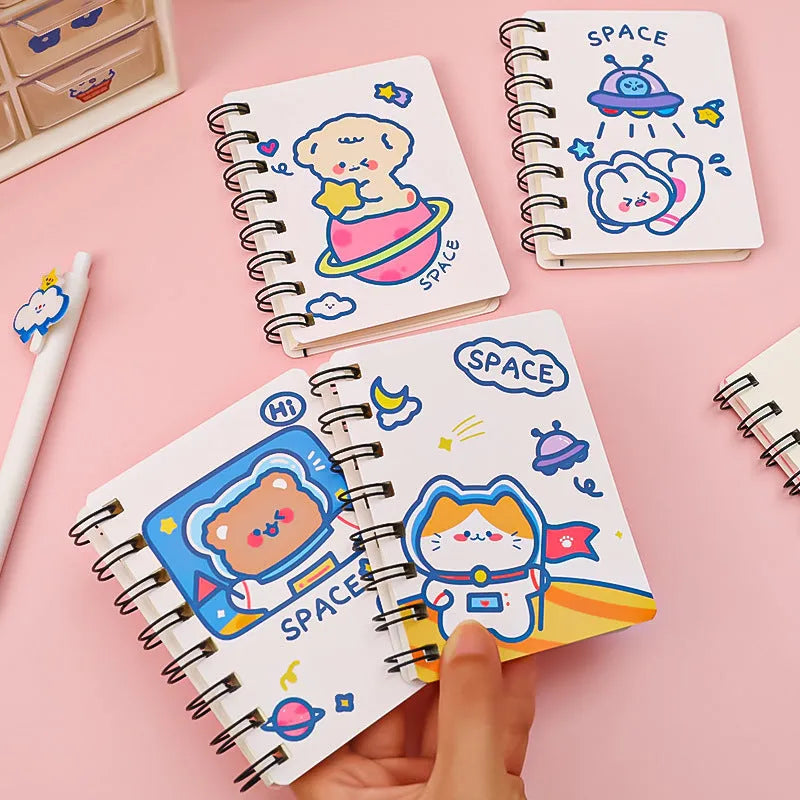 Astronaut series portable flipper notebook showing 10.5cm by 8cm size and optional cover designs.