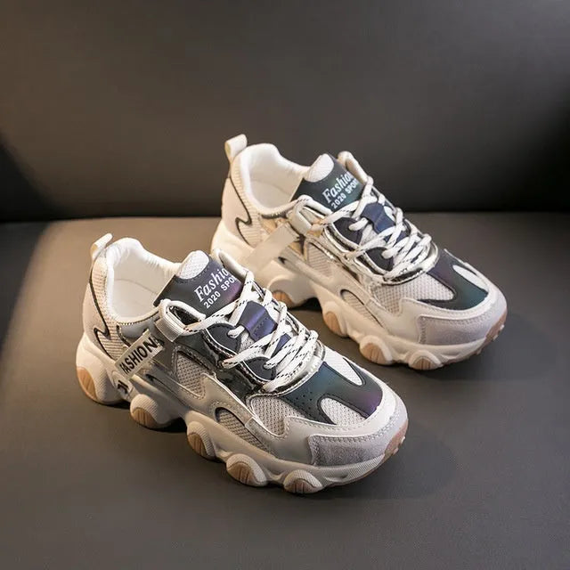 Breathable wild daddy shoes for women in beige with middle heel and non-slip rubber sole