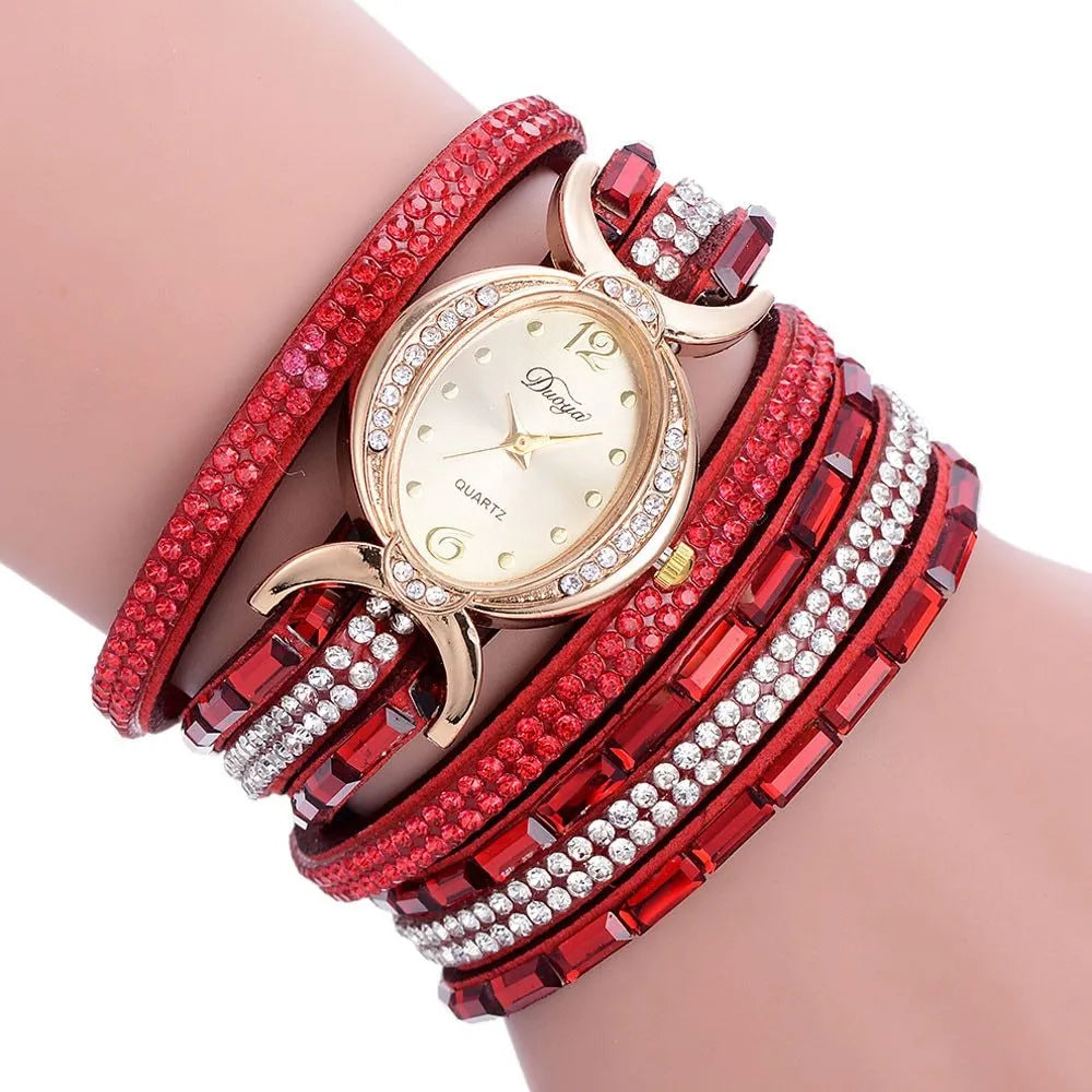 New casual rhinestone watch for women with round stainless steel case, leather band, and analog quartz movement