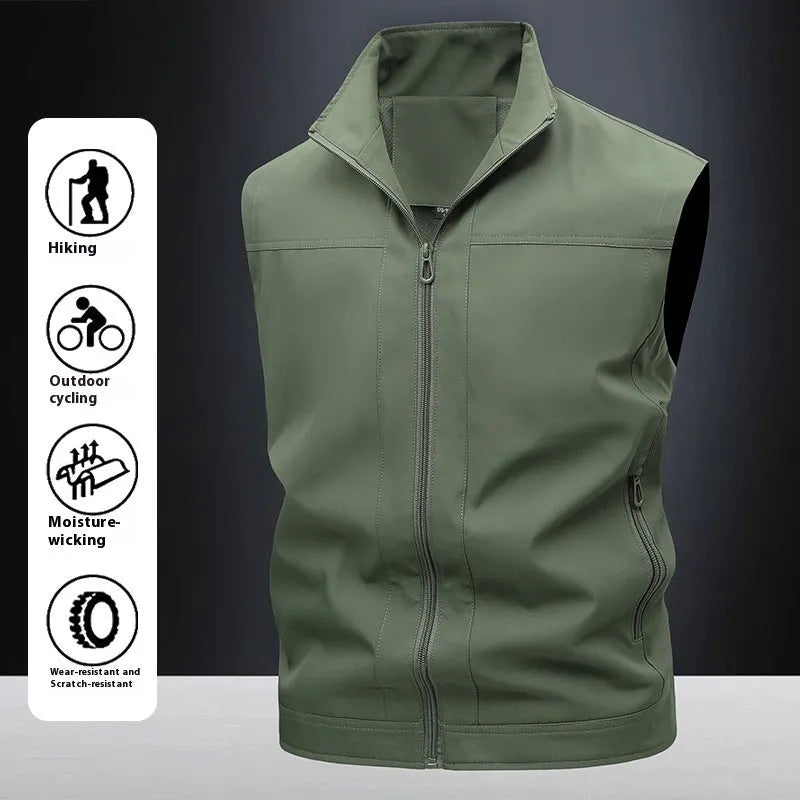 Men's casual horse shirt with stand-up collar in army green colour showing loose fit and breathable fabric