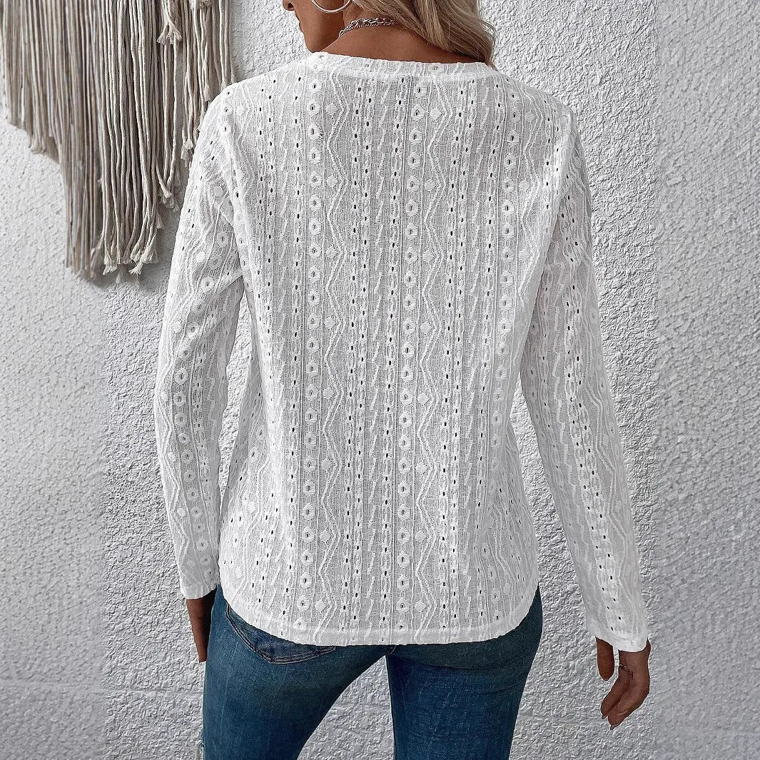 White round neck long sleeve polyester T-shirt with loose fit hollow fabric construction