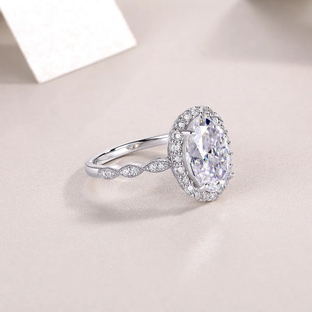 Moonlight Pupil egg-shaped moissanite wedding ring set in S925 silver with platinum plating