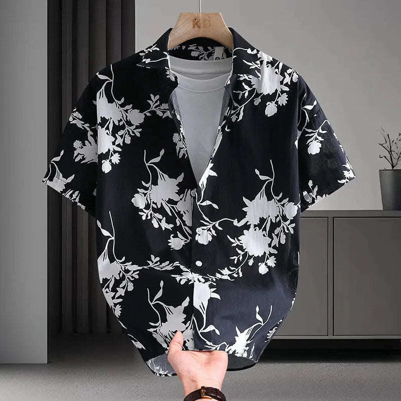 Men's short sleeve Hawaiian style shirt with floral print pattern in cotton fabric, cardigan style