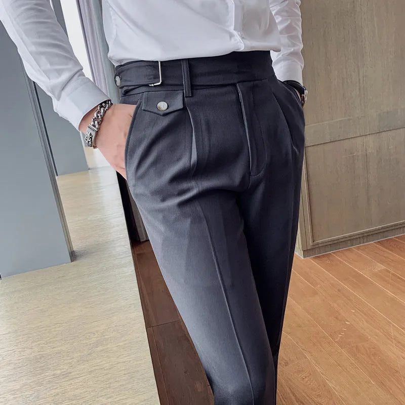 Men's straight-leg casual trousers in solid colours including black, gray, and khaki.