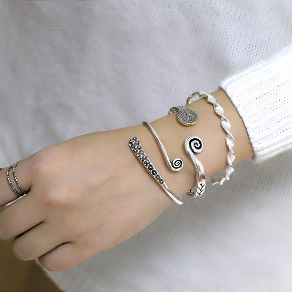 Women's Chinese retro style bracelet with fish charm clasp and silver electroplated finish