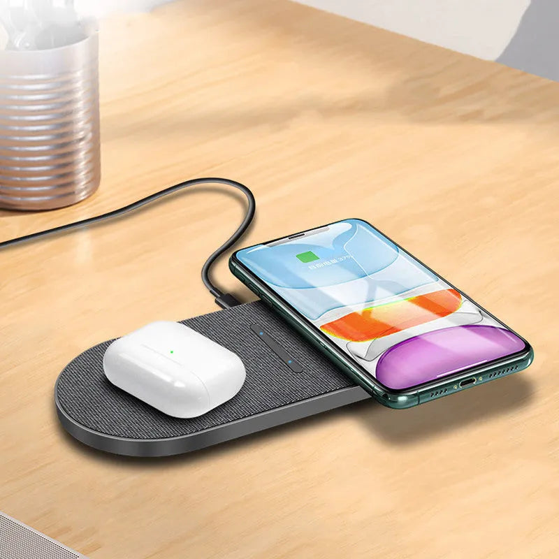 2 in 1 pair wireless charger black colour dual pad with indicator light and Type-C USB input