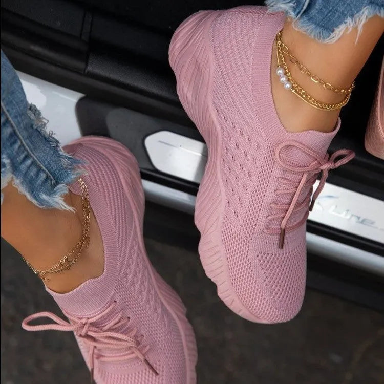 Women's solid colour chunky sneakers with a thick sole, shown in multiple colour options.
