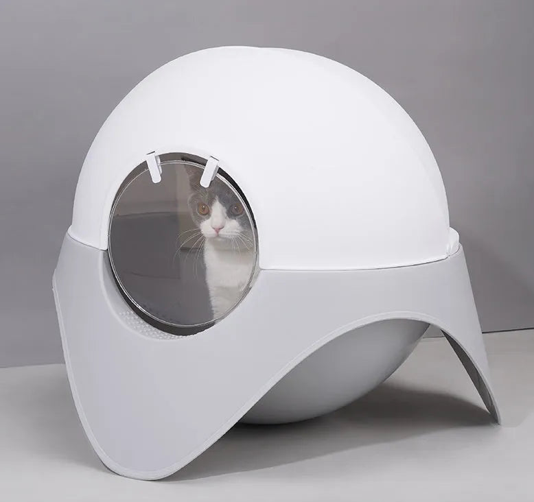 Large enclosed UFO plastic cat litter box in snow house style for indoor use