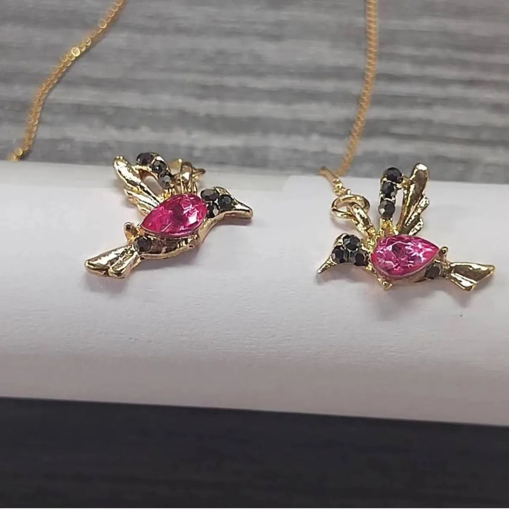 Long drop bird-themed earrings for women with mixed zirconium wings, in red, blue or red lvzuan finish.