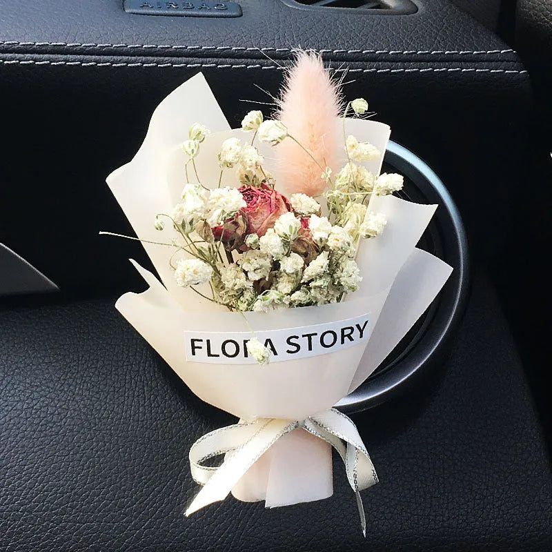 Mini dried flower bouquet for car vent attachment in multiple colour and style options