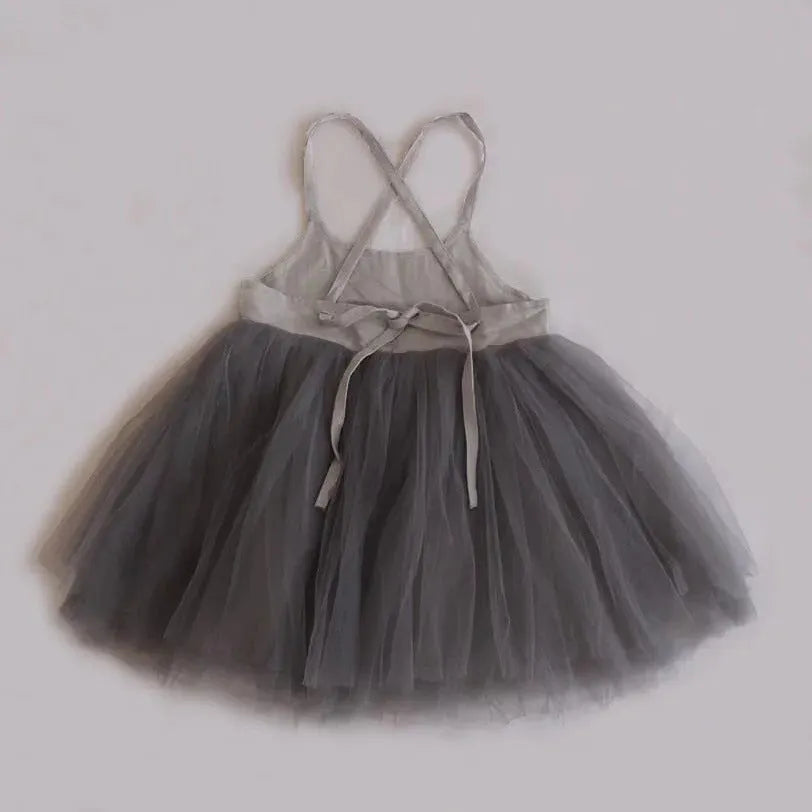 Children's lace-up princess dress in solid colour with organza fabric and cotton lining