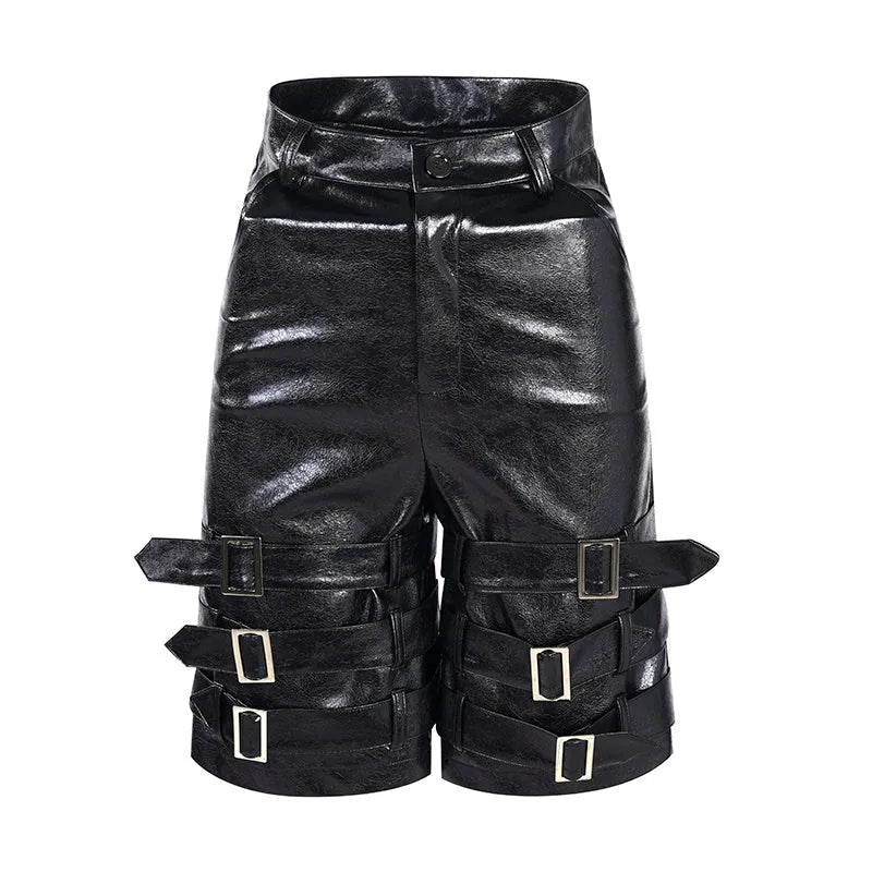 Men's black PU leather casual cropped pants with a medium-low waist on a model.