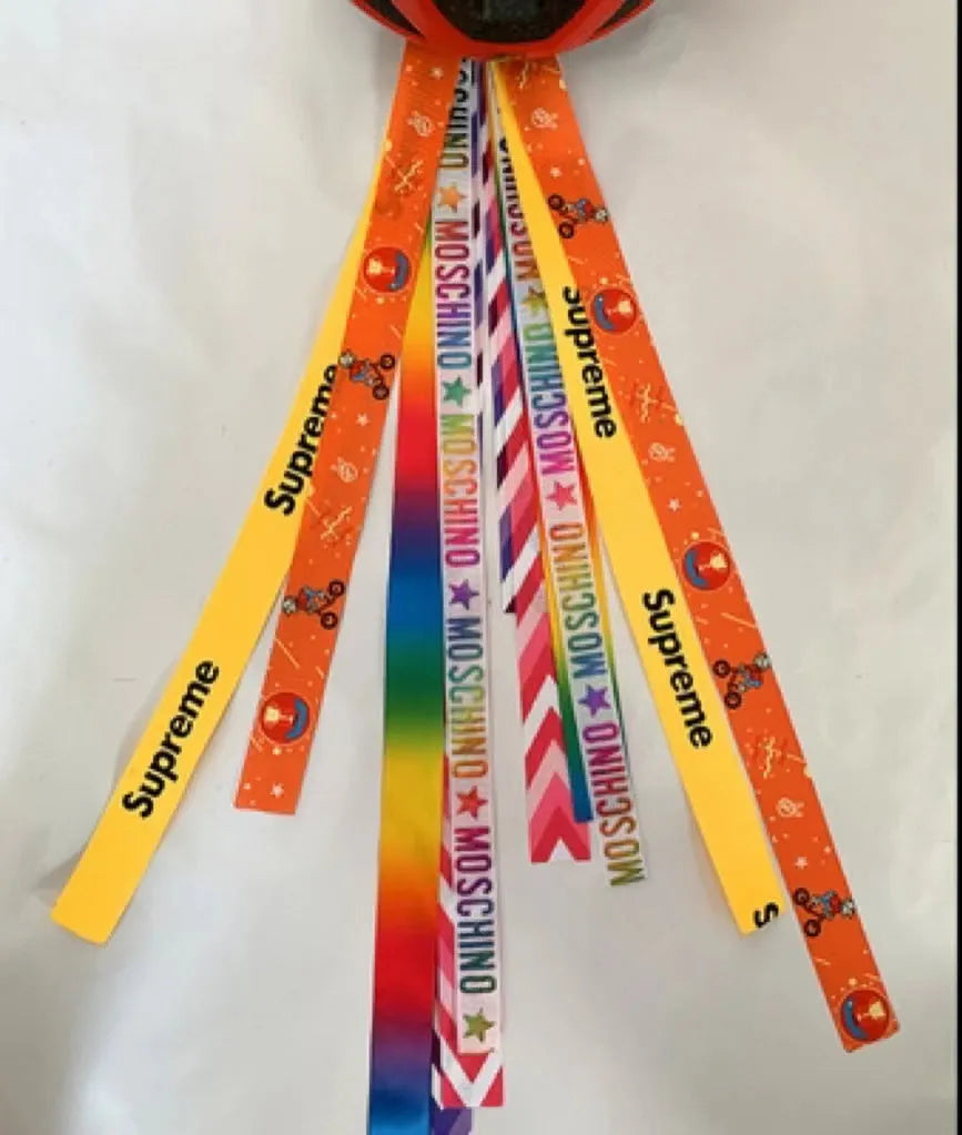 Children's helmet decorative streamers in multiple colours for skating and ski safety gear