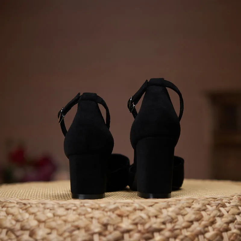 Women's solid colour suede hollow high heels with thick heel in black, side view, sizes 30-45
