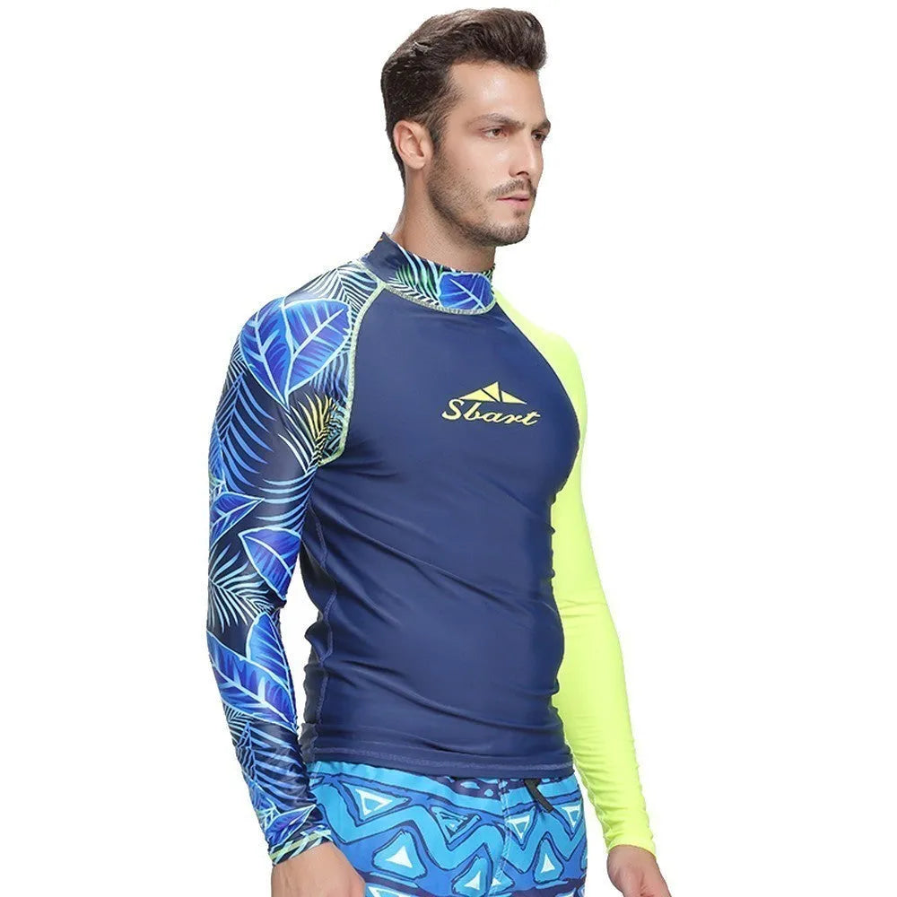 Men's long-sleeved sunscreen swimsuit wetsuit in blue, colour matching design for water use