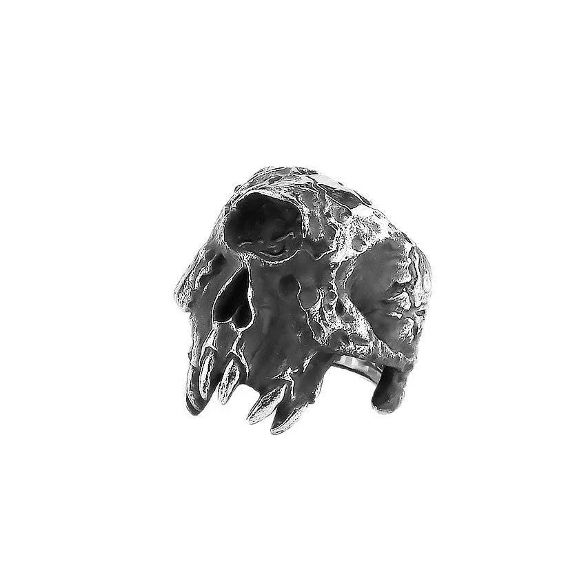 Alloy finger ring with a detailed one-eyed skull design in a retro punk style.