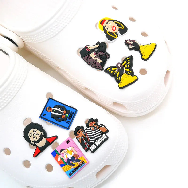 Removable cartoon shoe flower sticker in PVC with picture colour design for decorating sneakers