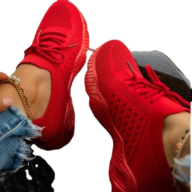 Women's solid colour chunky sneakers with a thick sole, shown in multiple colour options.
