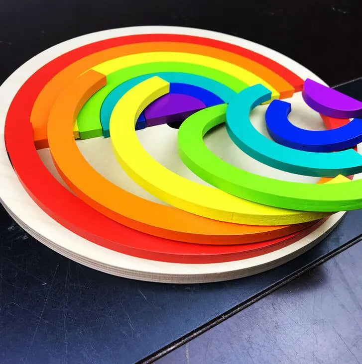 12-piece wooden rainbow arch bridge building blocks in New Zealand pine, flat size 84x35.5x18.5 cm, hand-dyed colours