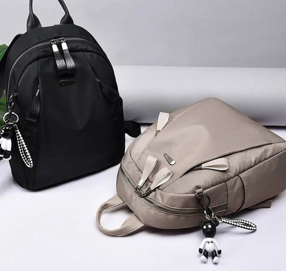 Medium square rucksack in Oxford cloth with internal organisers and double straps