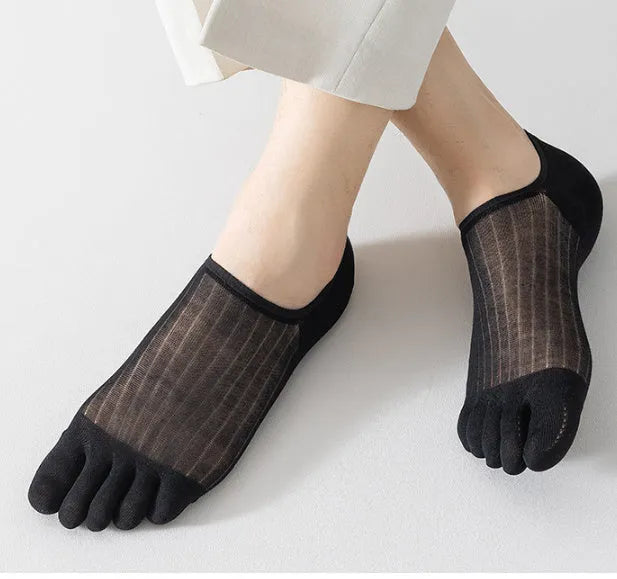 Modal five-finger ultra-thin breathable boat socks in solid colour, free size, invisible low-cut design for spring summer